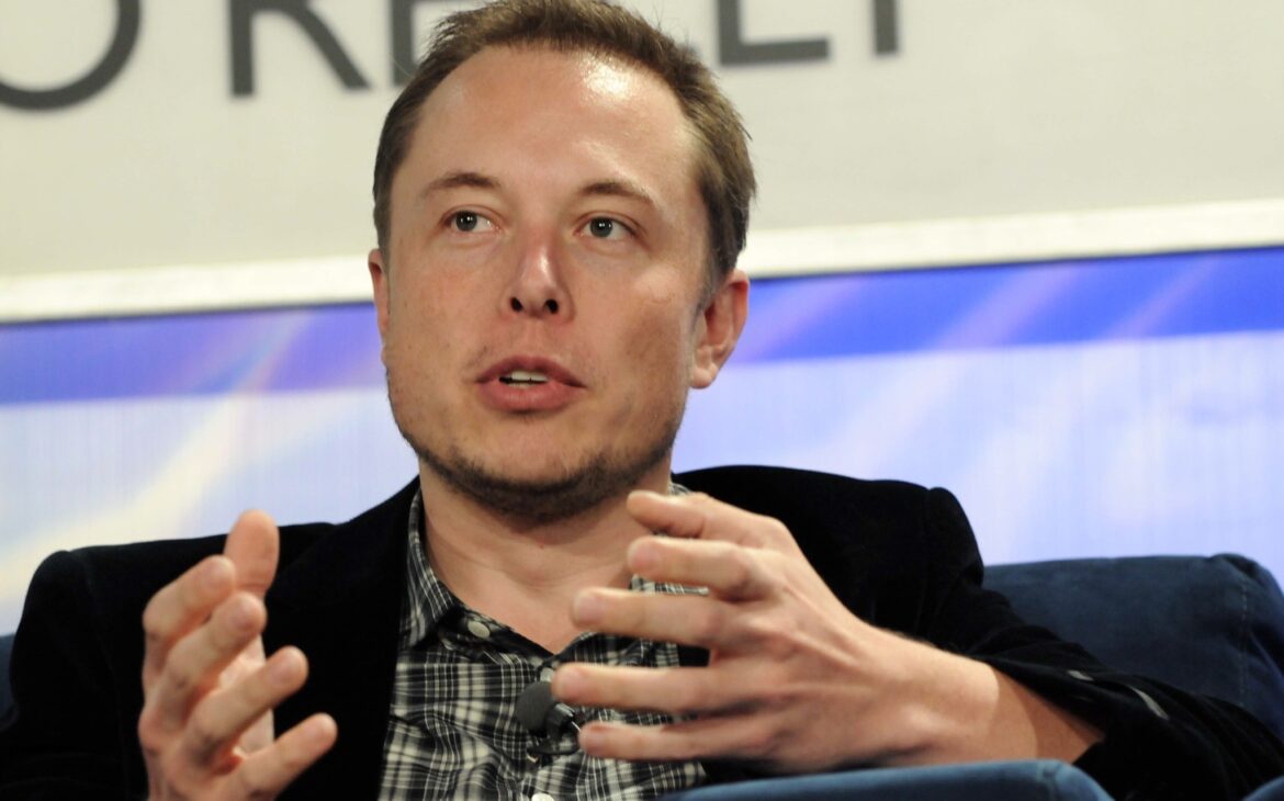 இந்தியர்களின் அறிவுத்திறனால் அமெரிக்கா பெரும் லாபமடைவதாக கூறிய – Elon Musk