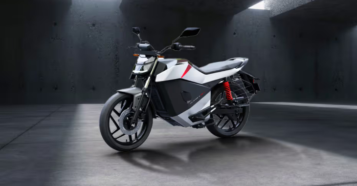 Ola Electric Roadster X 4.5 kWh Specifications 