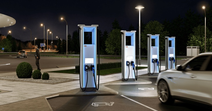 How To Start Electric Vehicle Charging Station In India